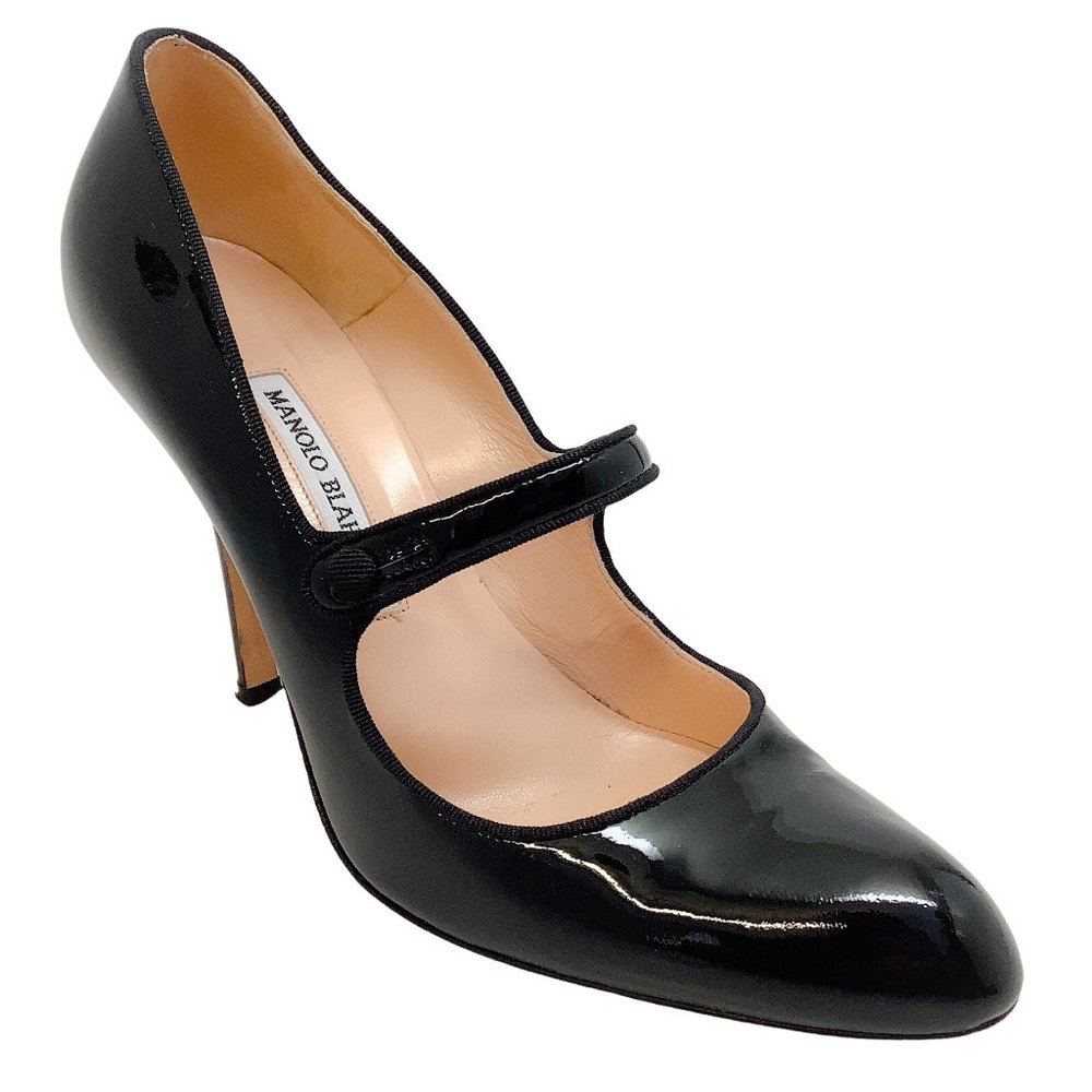 Manolo Blahnik Black Patent Leather Mary Jane Pump